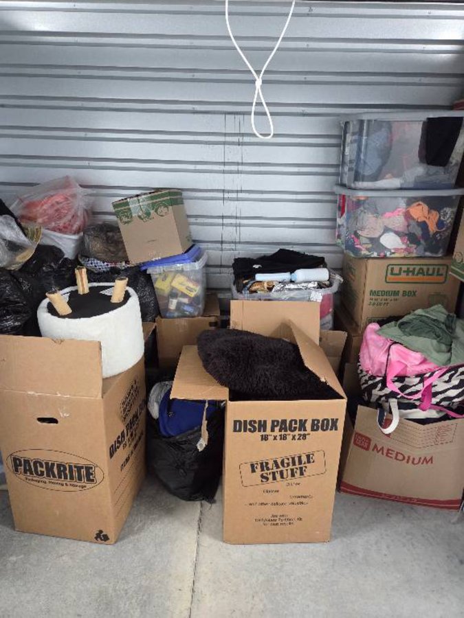 10 x 5 storage unit in Tallahassee, FL