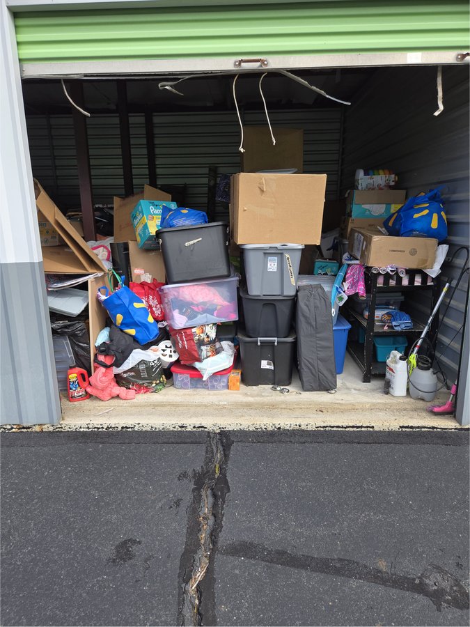 10 x 30 storage unit in Lumberton, NJ