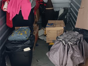 5 x 10 storage unit in Vallejo, CA