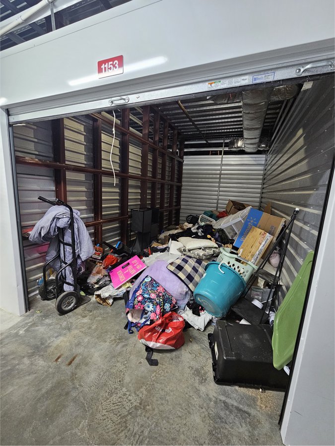 10 x 20 storage unit in Dover, NJ