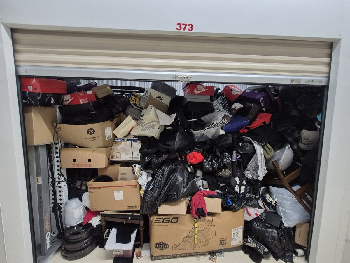 5 x 15 storage unit in Sterling Heights, MI