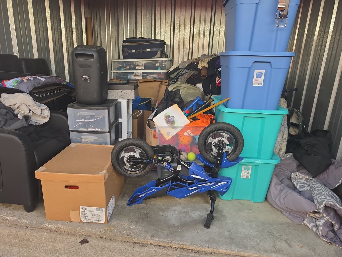 10 x 10 storage unit in Kansas City, MO