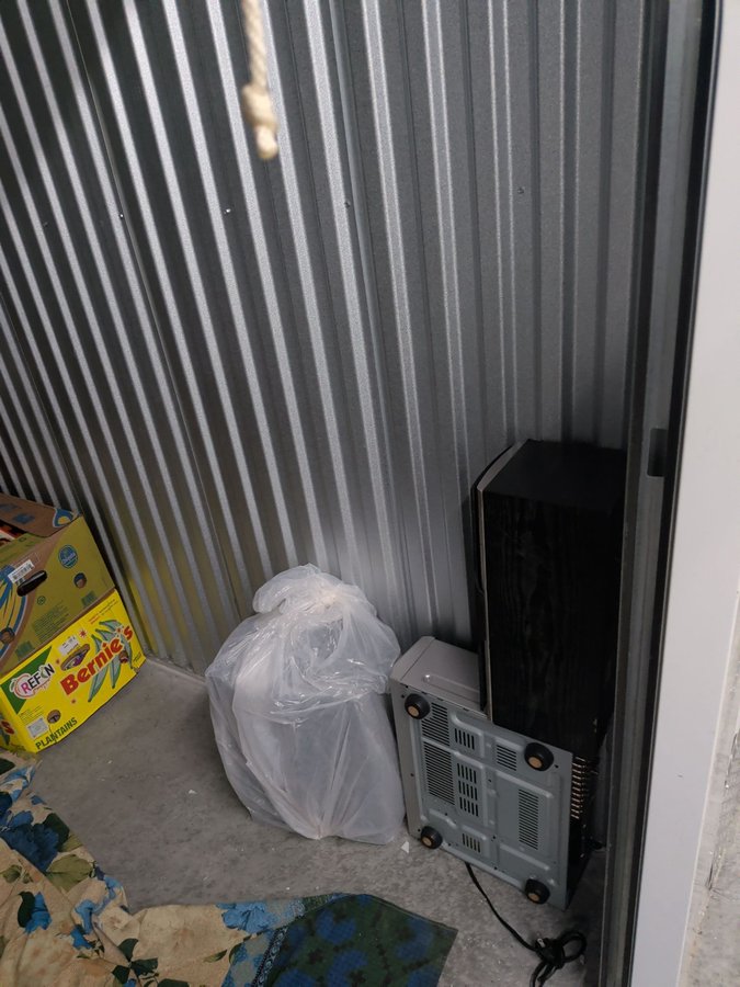 5 x 10 storage unit in Everett, MA