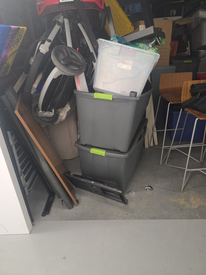 10 x 20 storage unit in Durham, NC
