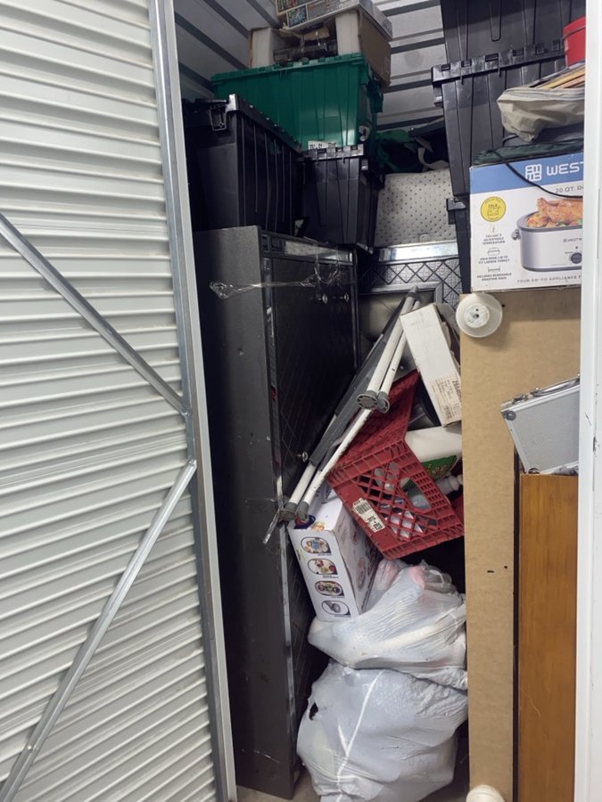5 x 5 storage unit in Phoenix, AZ