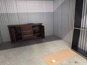 10 x 10 storage unit in Lee's Summit, MO