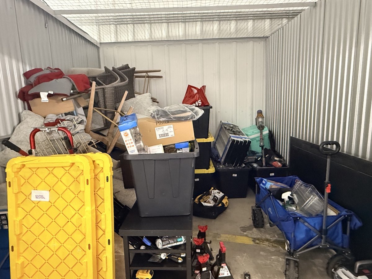 10 x 10 storage unit in Garner, NC
