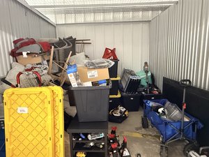10 x 10 storage unit in Garner, NC