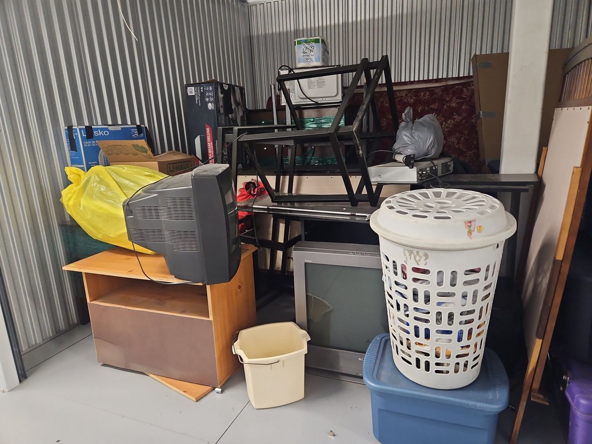 10 x 10 storage unit in Kansas City, MO