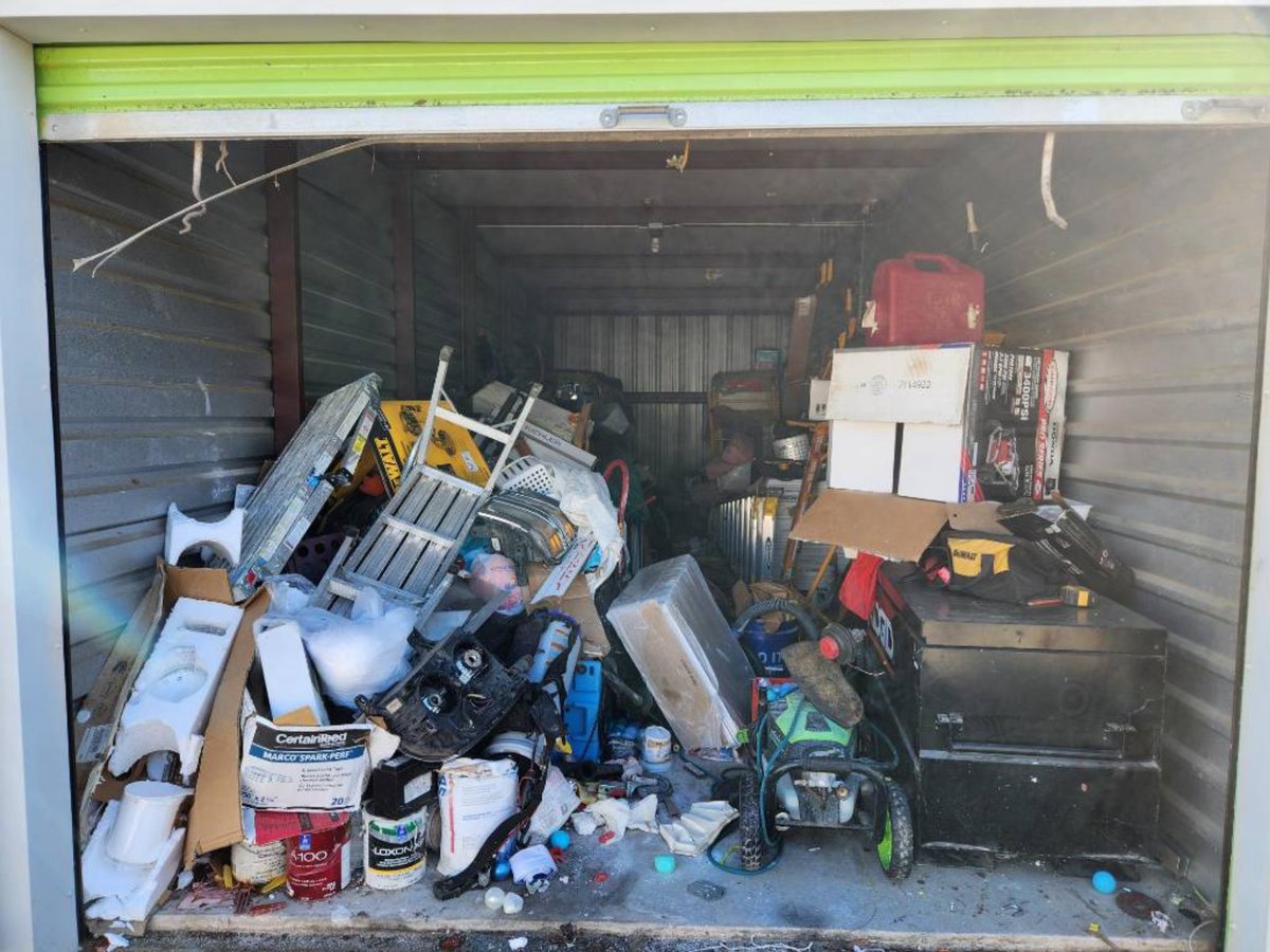 10 x 30 storage unit in Ocean Springs, MS