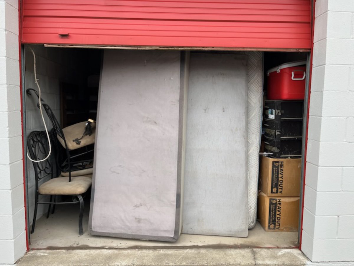 10 x 10 storage unit in Heyburn, ID
