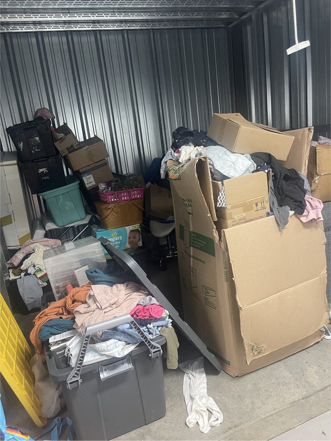 10 x 10 storage unit in Manchester, CT