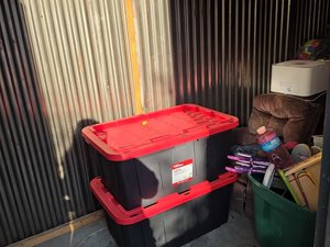 15 x 5 storage unit in Raytown, MO