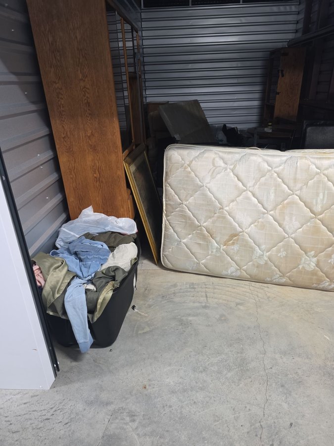 10 x 20 storage unit in Durham, NC