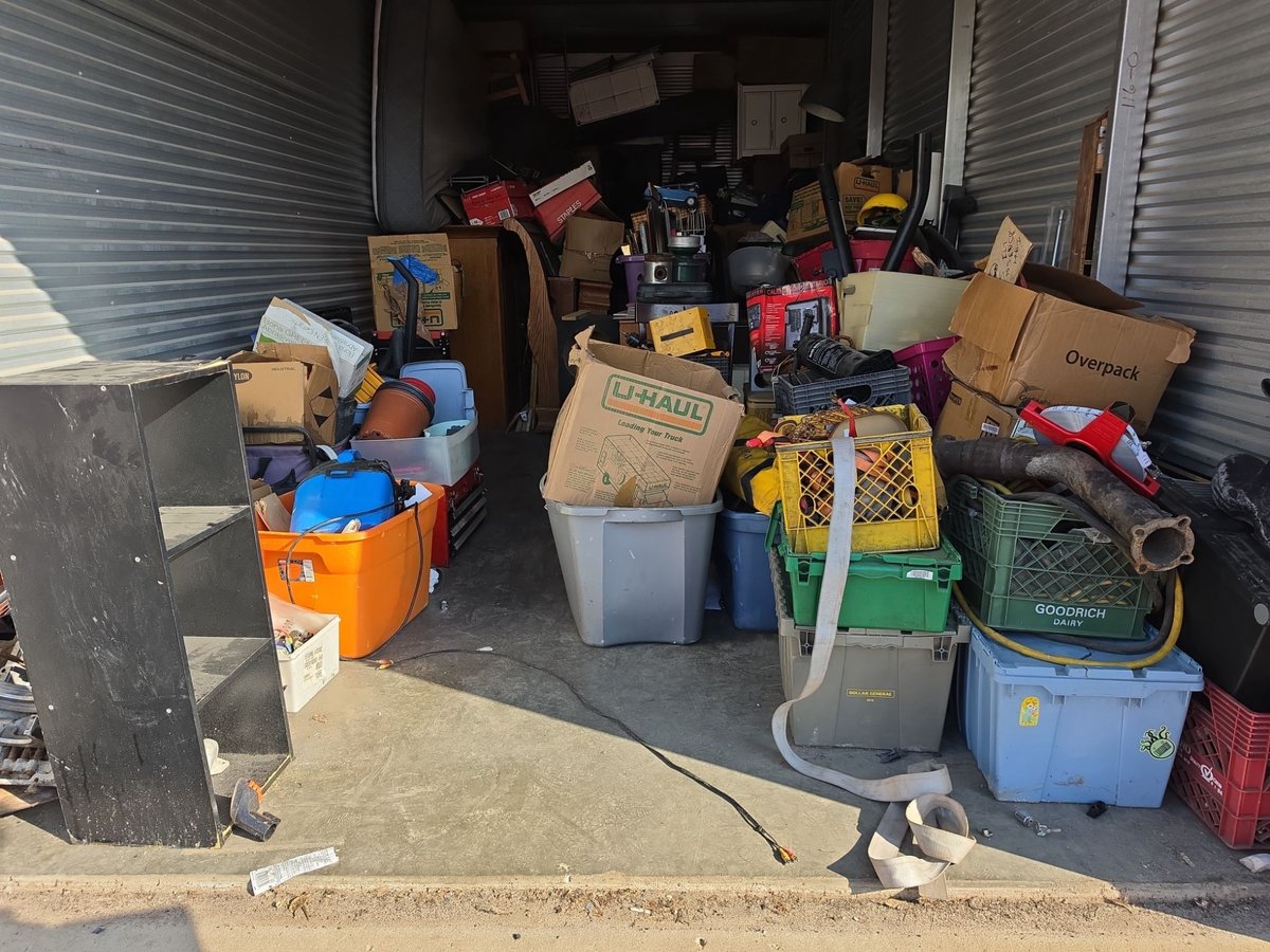 10 x 25 storage unit in Raytown, MO