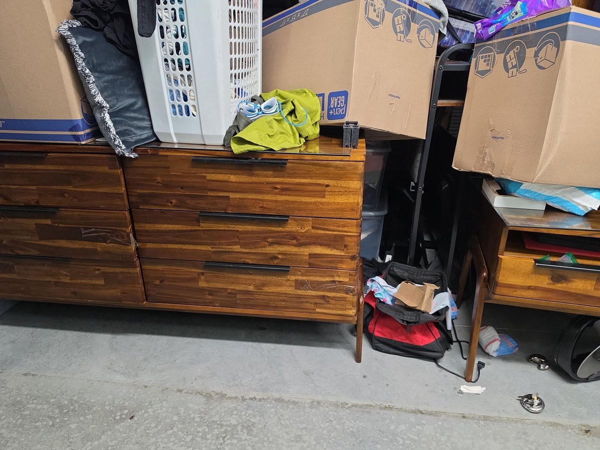 10 x 10 storage unit in Belton, MO