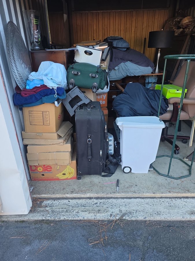 10 x 15 storage unit in Durham, NC