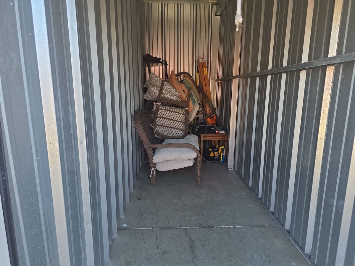 5 x 15 storage unit in Kettering, OH