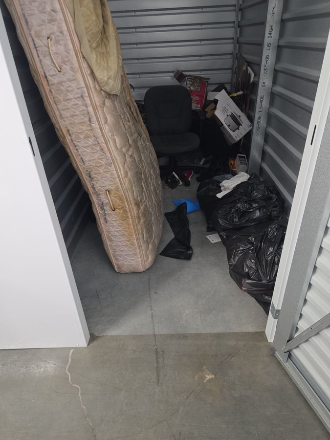 5 x 10 storage unit in Durham, NC