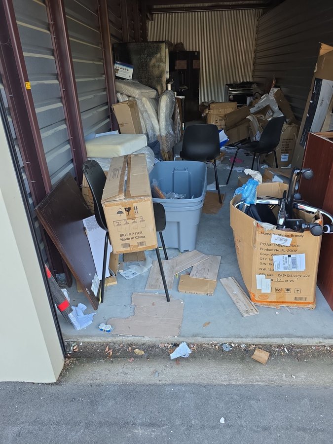 10 x 30 storage unit in Durham, NC