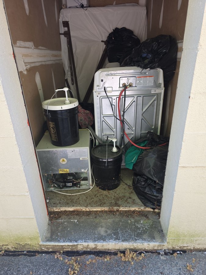 5 x 10 storage unit in Durham, NC
