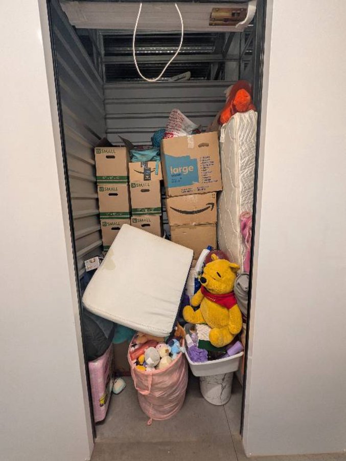 5 x 5 storage unit in Phoenix, AZ