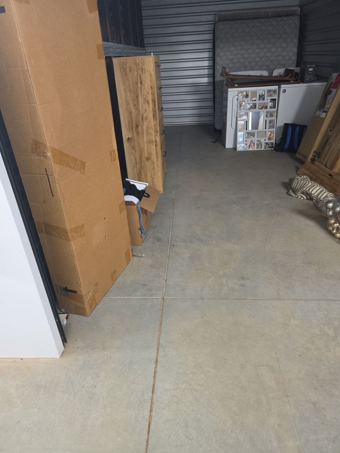 10 x 20 storage unit in Durham, NC