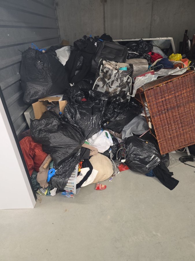 10 x 10 storage unit in Durham, NC