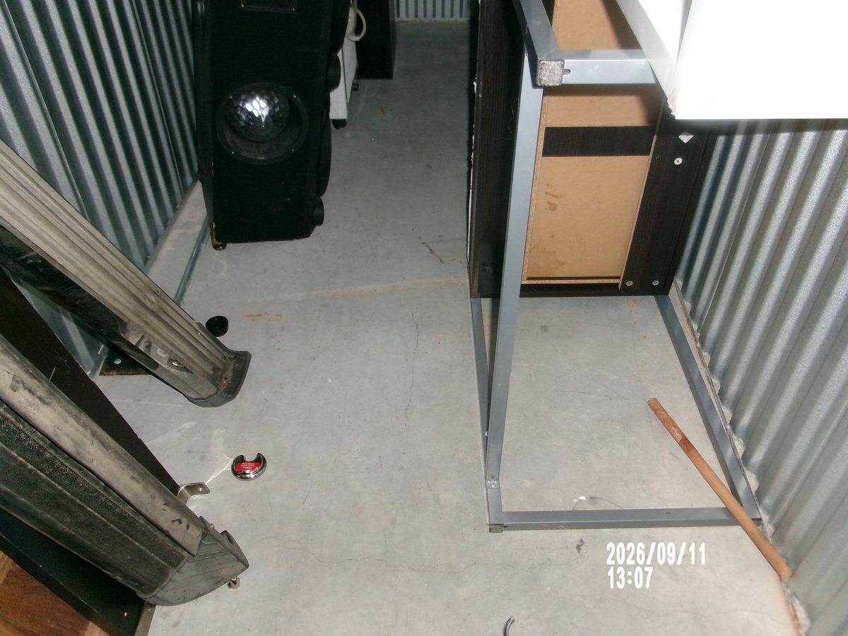 5 x 10 storage unit in College Point, NY