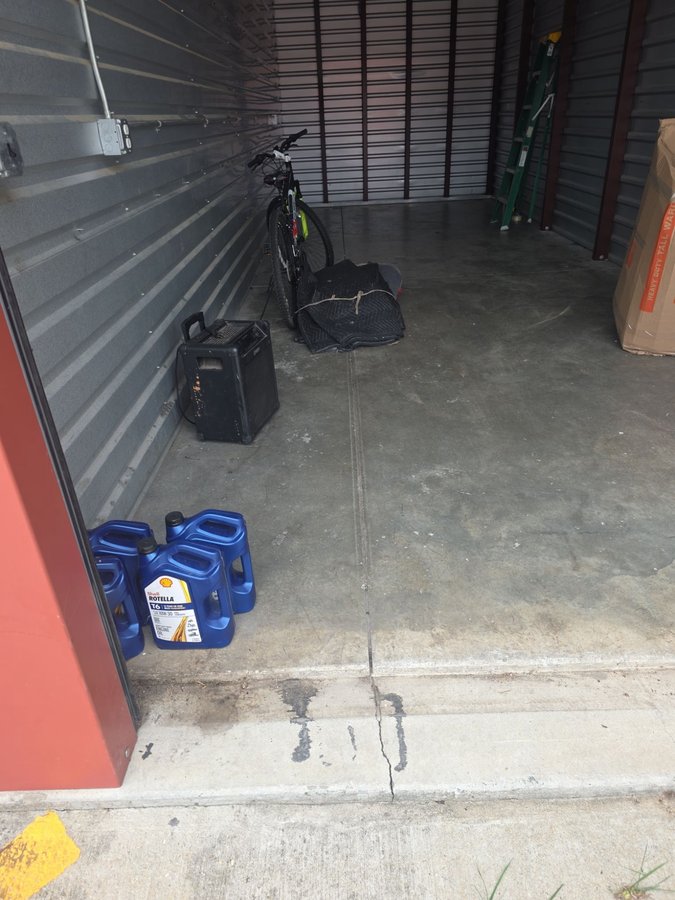 10 x 30 storage unit in Raleigh, NC