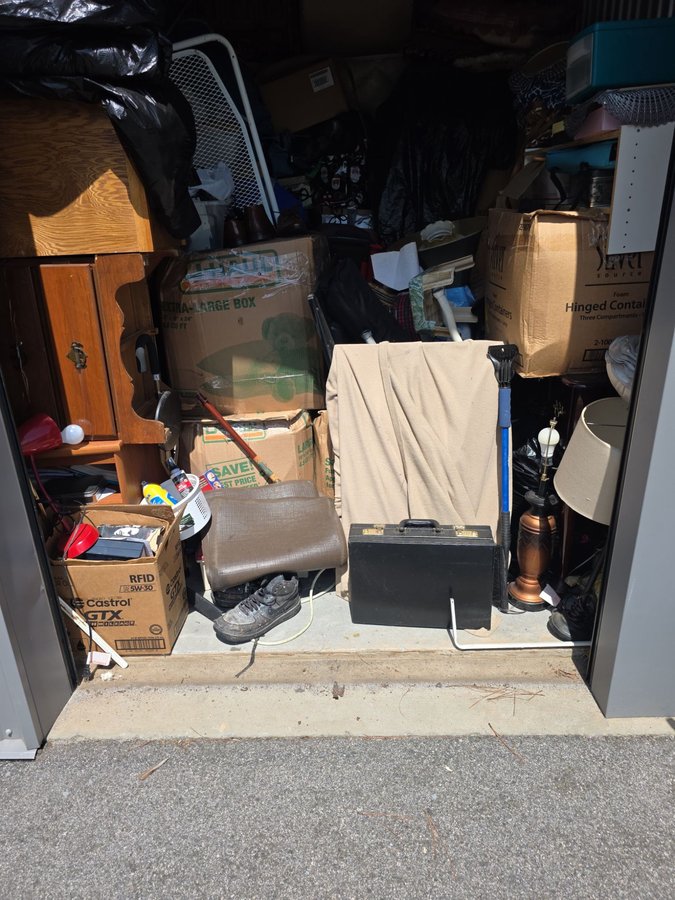 10 x 10 storage unit in Durham, NC
