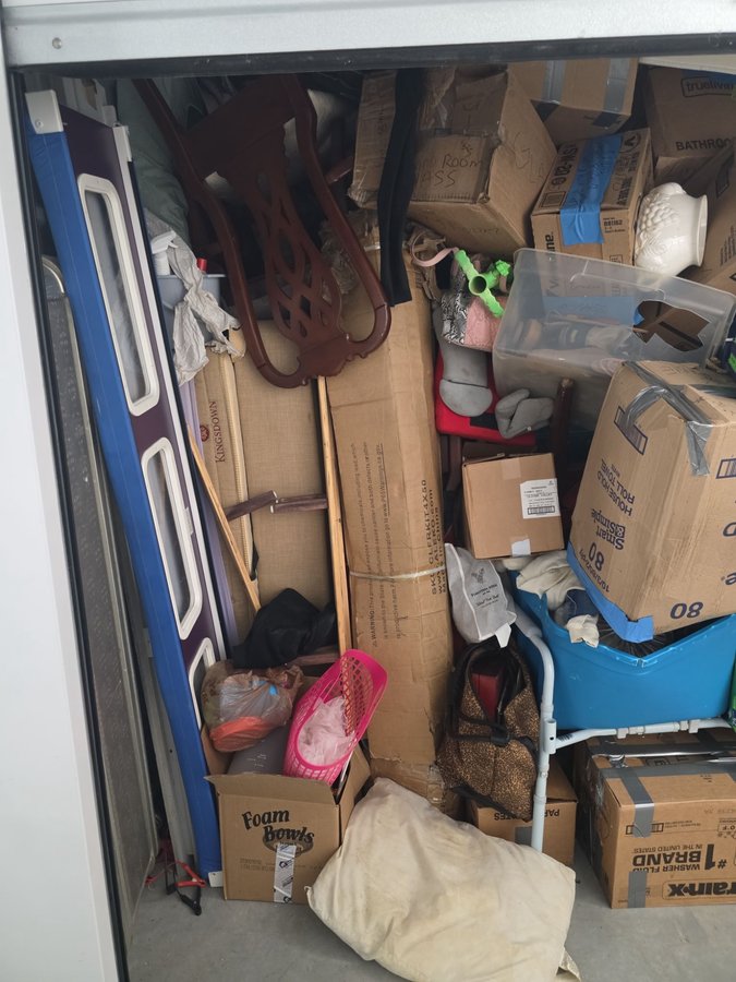 10 x 9 storage unit in Durham, NC