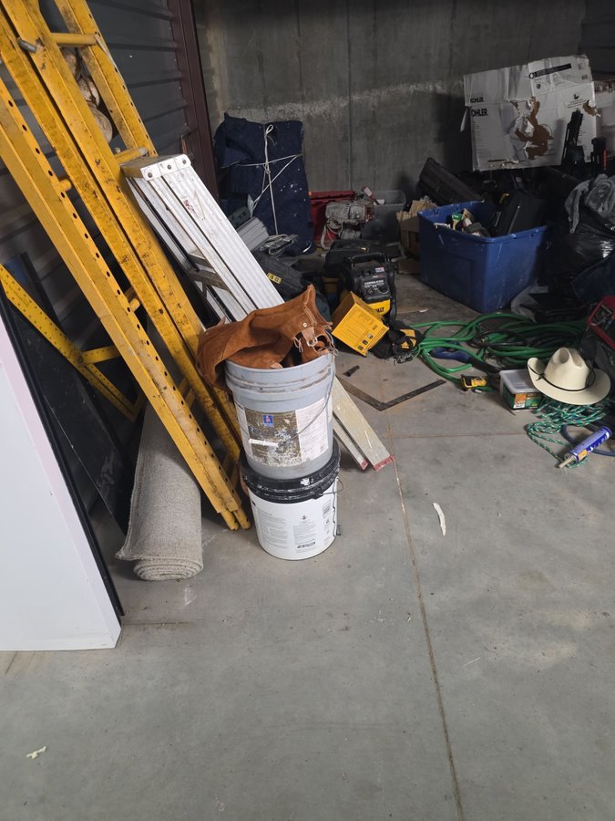 10 x 15 storage unit in Durham, NC