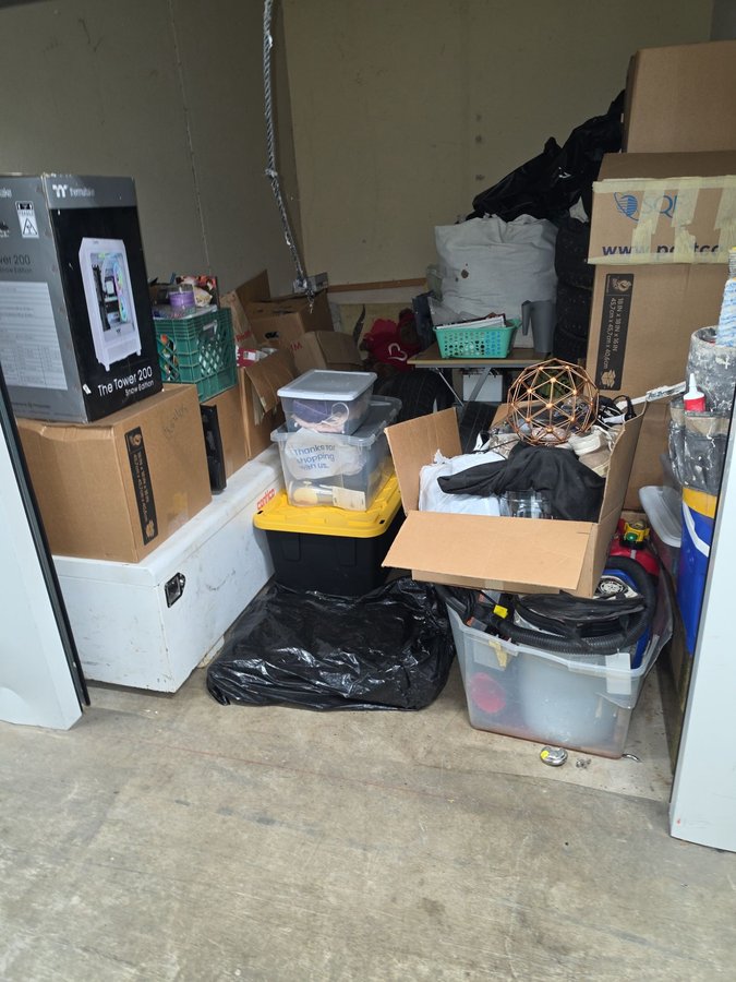 7 x 10 storage unit in Canby, OR