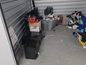 10 x 10 storage unit in Durham, NC