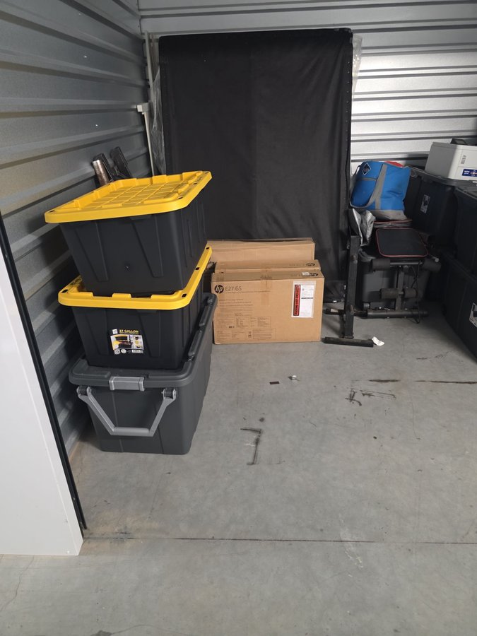 10 x 10 storage unit in Durham, NC