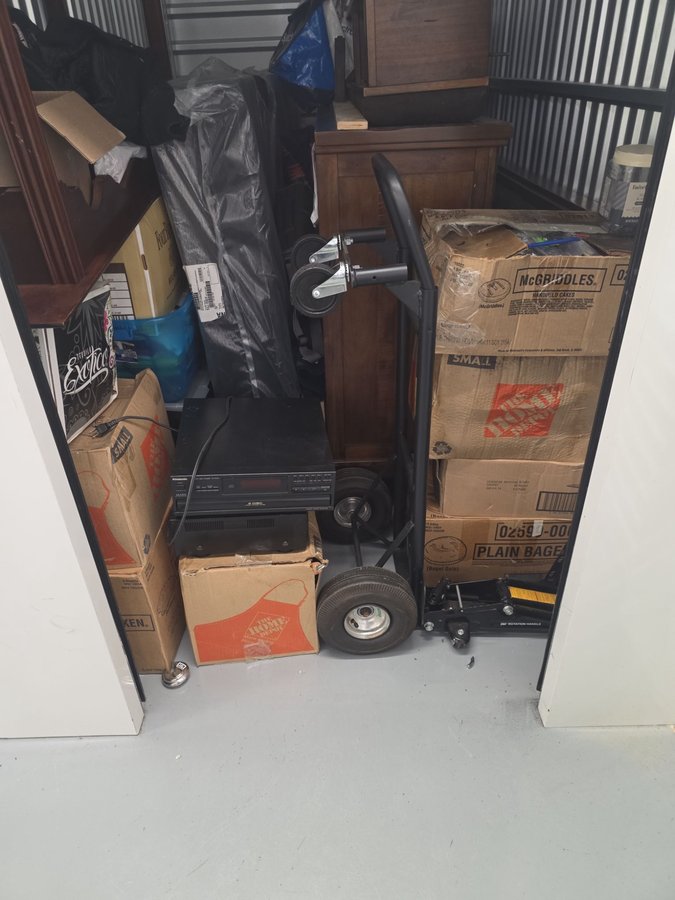 5 x 10 storage unit in Raleigh, NC