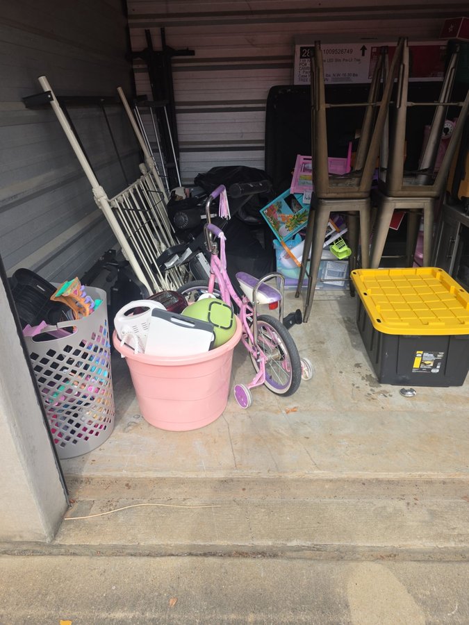 10 x 10 storage unit in Wake Forest, NC