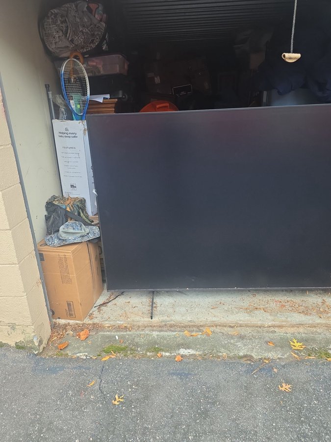 10 x 20 storage unit in Raleigh, NC