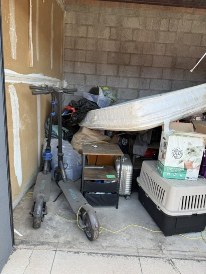 10 x 10 storage unit in Tempe, AZ