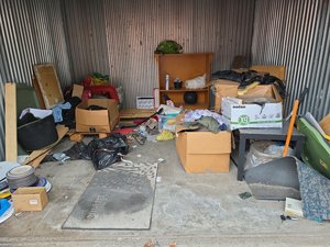 10 x 10 storage unit in Gladstone, MO