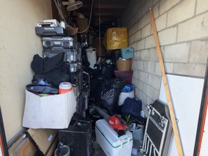 5 x 15 storage unit in Sun Valley, CA