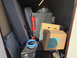 10 x 15 storage unit in Sun Valley, CA