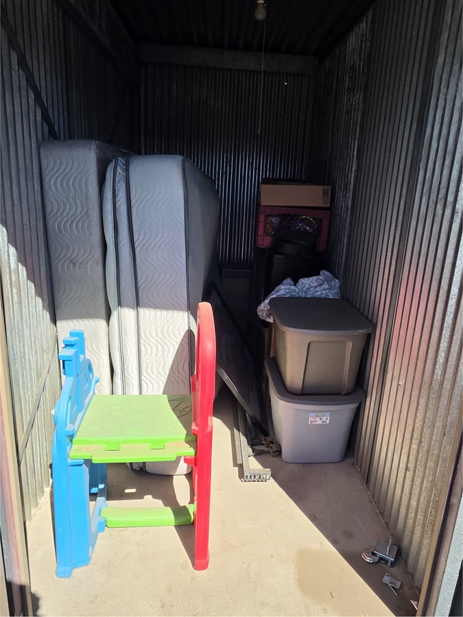 5 x 10 storage unit in Phoenix, AZ