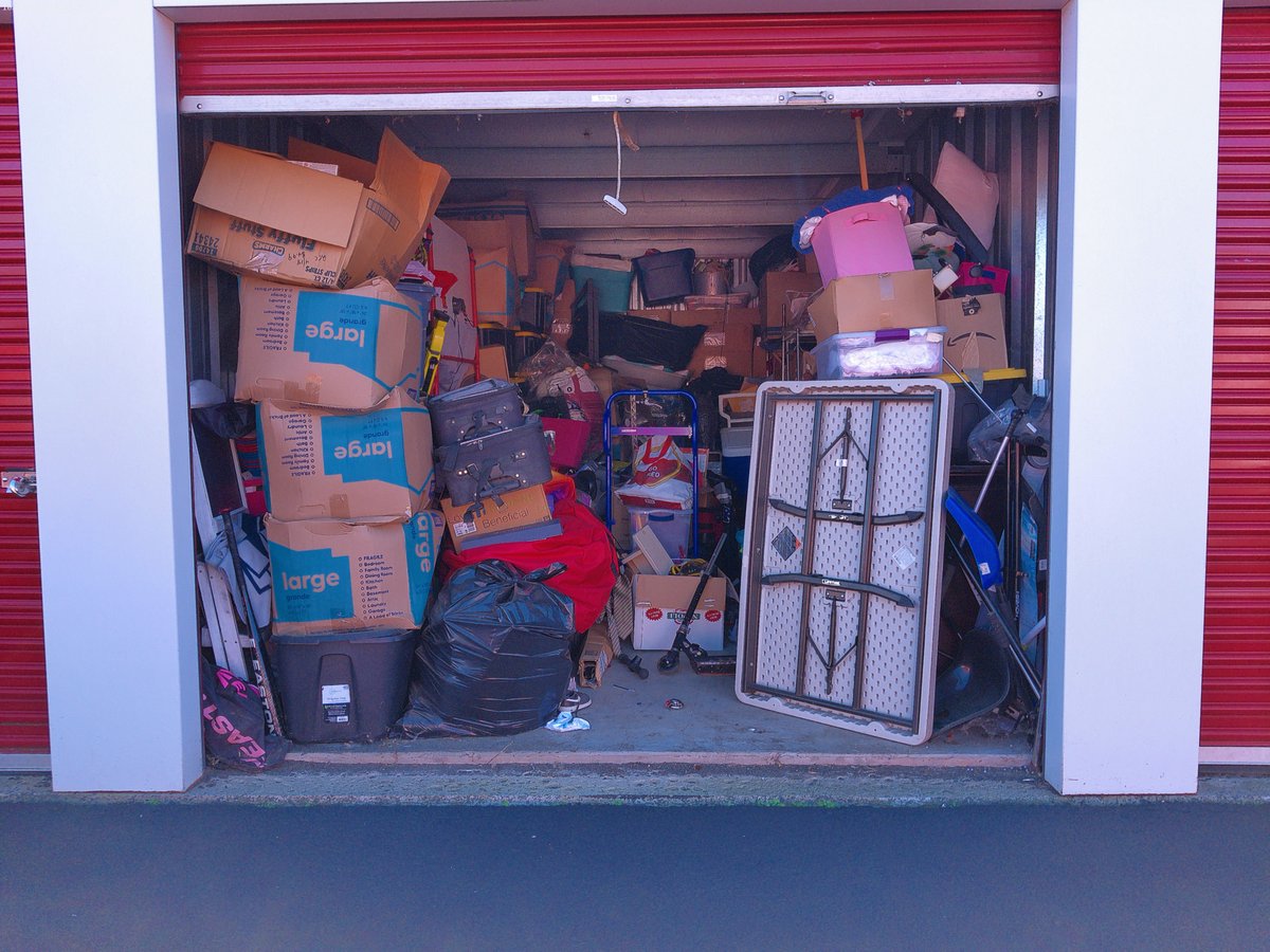 10 x 20 storage unit in Cromwell, CT