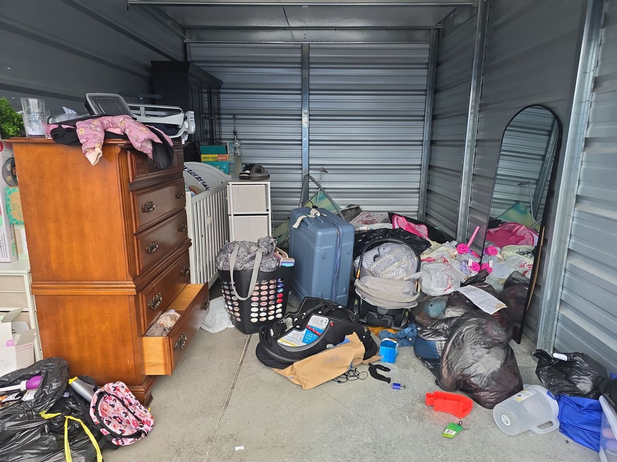 10 x 15 storage unit in Moraine, OH