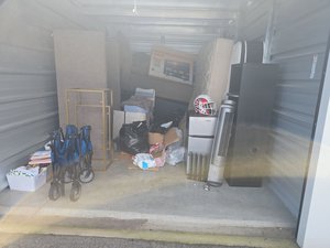 10 x 15 storage unit in Moraine, OH