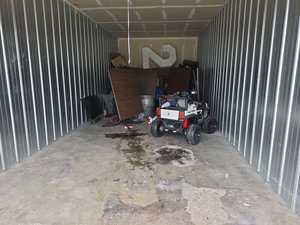 10 x 25 storage unit in Kansas City, MO