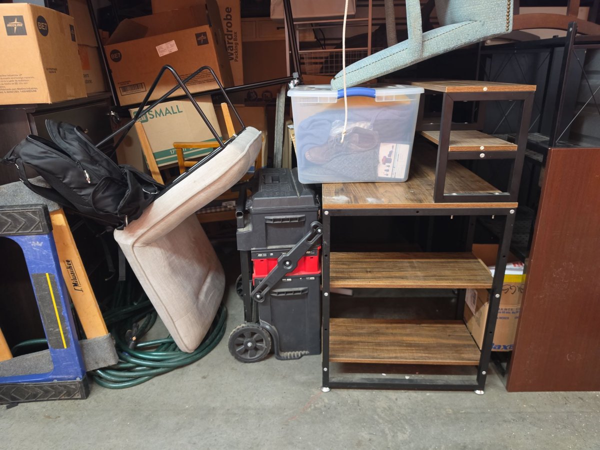 10 x 10 storage unit in Kansas City, MO