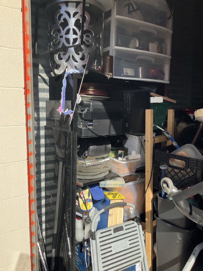 10 x 15 storage unit in Clearwater, FL